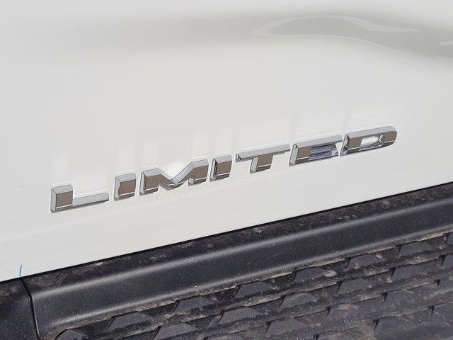new 2025 Ram 3500 car, priced at $100,580