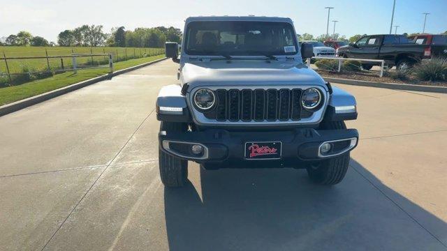 new 2024 Jeep Gladiator car, priced at $41,995