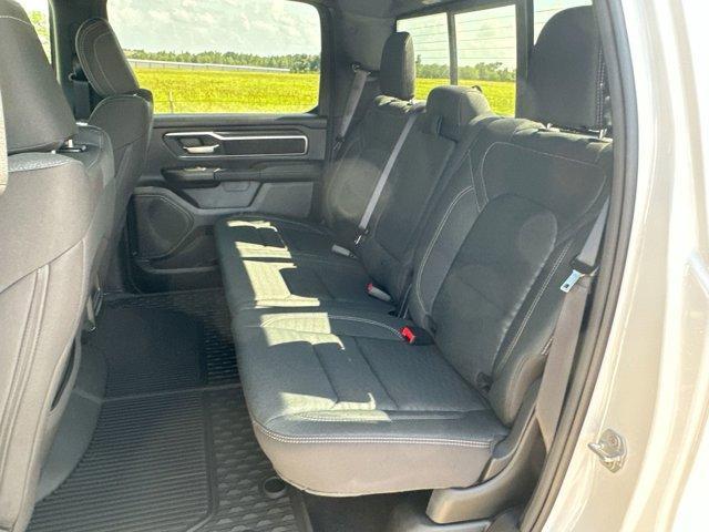 new 2025 Ram 1500 car, priced at $48,532