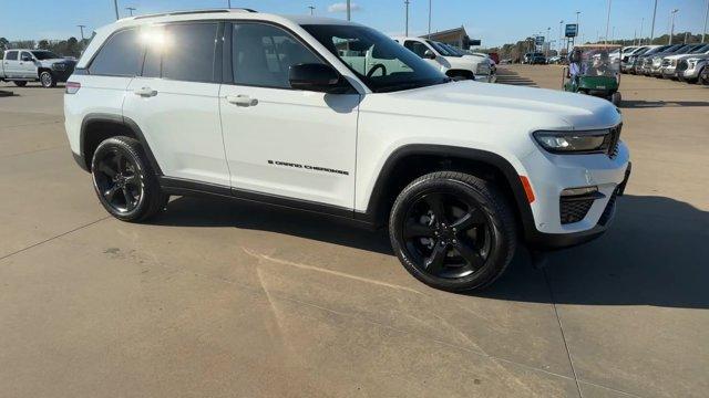 used 2023 Jeep Grand Cherokee car, priced at $42,072