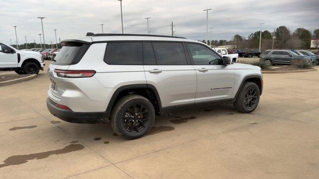 new 2025 Jeep Grand Cherokee L car, priced at $41,634