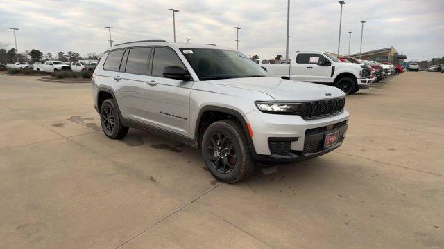 new 2025 Jeep Grand Cherokee L car, priced at $41,634