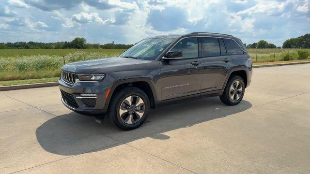 new 2022 Jeep Grand Cherokee 4xe car, priced at $37,995