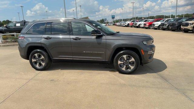 new 2022 Jeep Grand Cherokee 4xe car, priced at $37,995