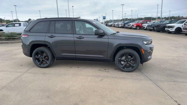 new 2025 Jeep Grand Cherokee car, priced at $49,206