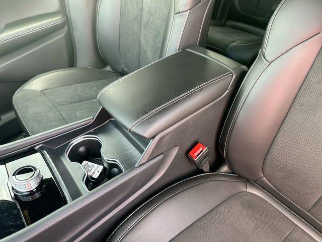 new 2025 Jeep Grand Cherokee L car, priced at $38,995