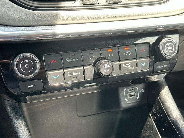 used 2023 Jeep Compass car, priced at $26,995