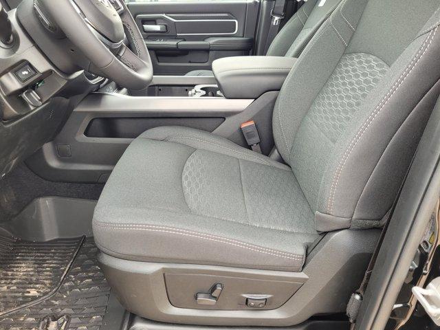 new 2025 Ram 2500 car, priced at $70,726