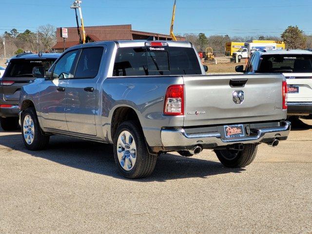 new 2024 Ram 1500 car, priced at $43,731