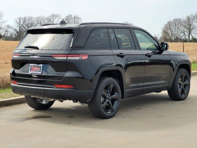 new 2025 Jeep Grand Cherokee car, priced at $45,306