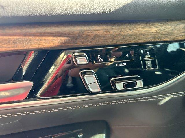 new 2022 Jeep Grand Wagoneer car, priced at $74,995