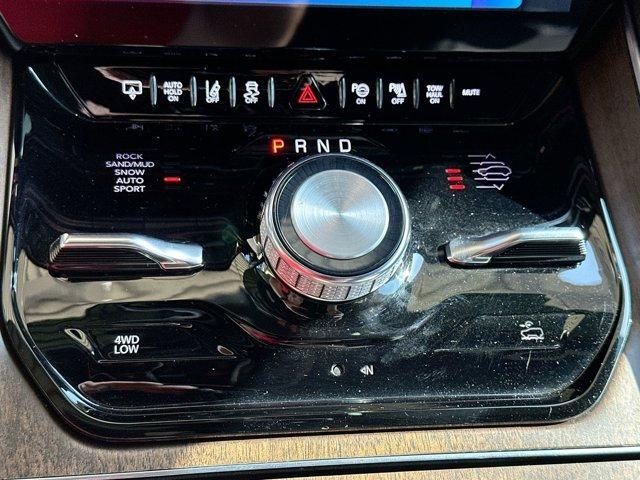 new 2022 Jeep Grand Wagoneer car, priced at $74,995
