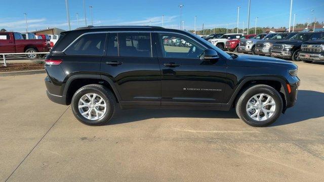 used 2024 Jeep Grand Cherokee car, priced at $49,357