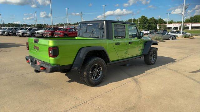 new 2025 Jeep Gladiator car, priced at $54,169