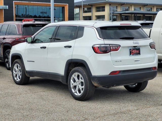 new 2024 Jeep Compass car, priced at $27,495