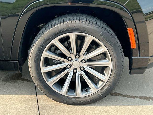 new 2024 Jeep Grand Wagoneer L car, priced at $93,995