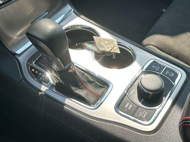 used 2021 Jeep Grand Cherokee car, priced at $32,995