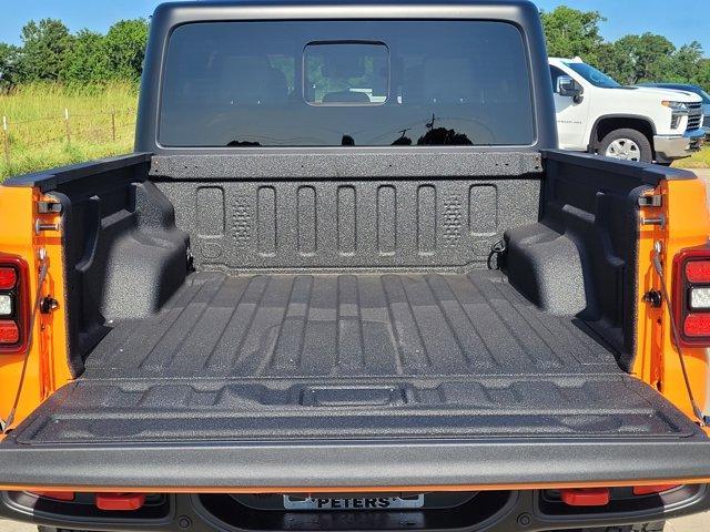 new 2025 Jeep Gladiator car, priced at $55,046