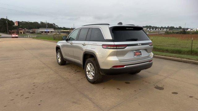 new 2025 Jeep Grand Cherokee car, priced at $39,670