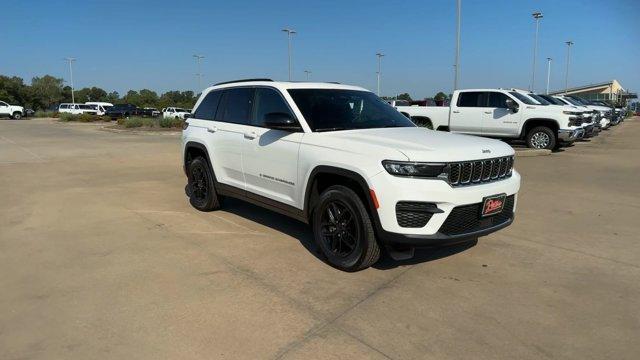 used 2024 Jeep Grand Cherokee car, priced at $41,995