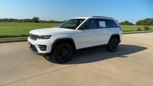 used 2024 Jeep Grand Cherokee car, priced at $41,995