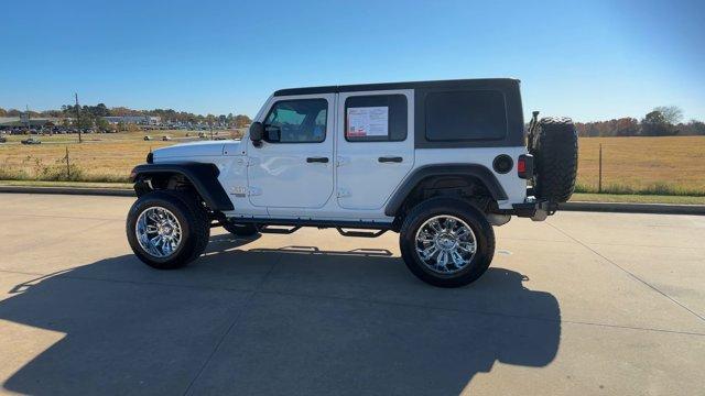 used 2019 Jeep Wrangler Unlimited car, priced at $27,995