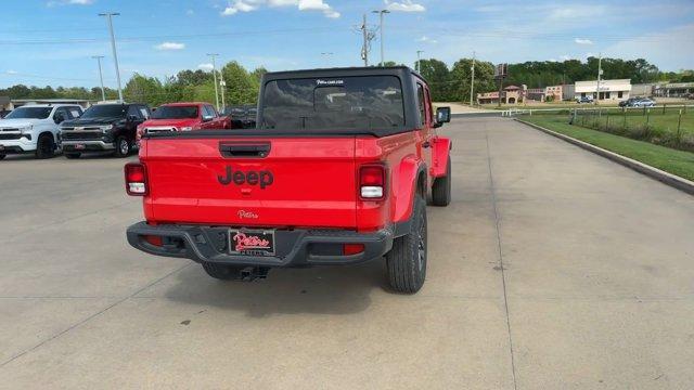 new 2024 Jeep Gladiator car, priced at $44,702