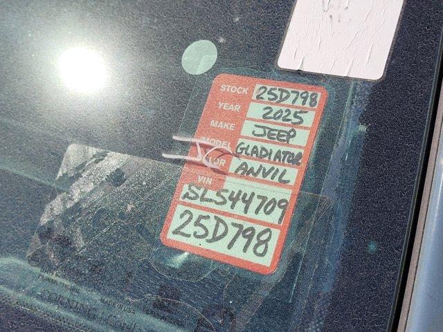 new 2025 Jeep Gladiator car, priced at $55,343