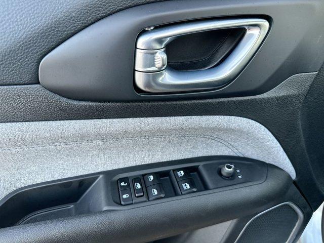 new 2025 Jeep Compass car, priced at $26,995