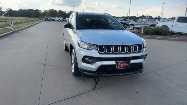 new 2025 Jeep Compass car, priced at $26,995