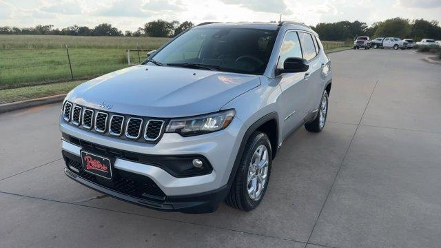 new 2025 Jeep Compass car, priced at $26,995