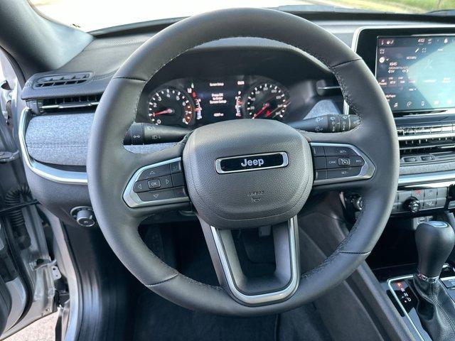 new 2025 Jeep Compass car, priced at $26,995