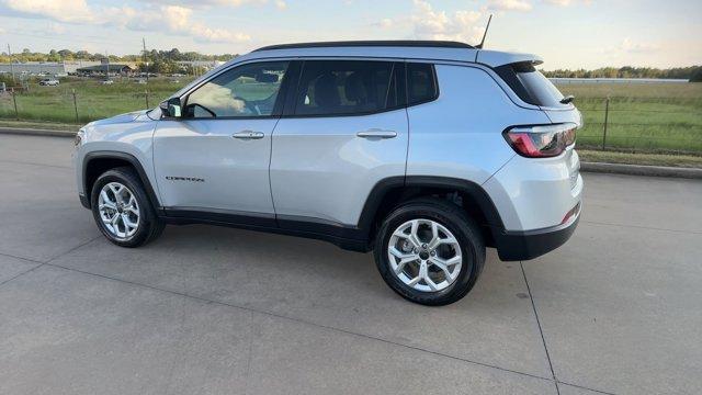 new 2025 Jeep Compass car, priced at $26,995