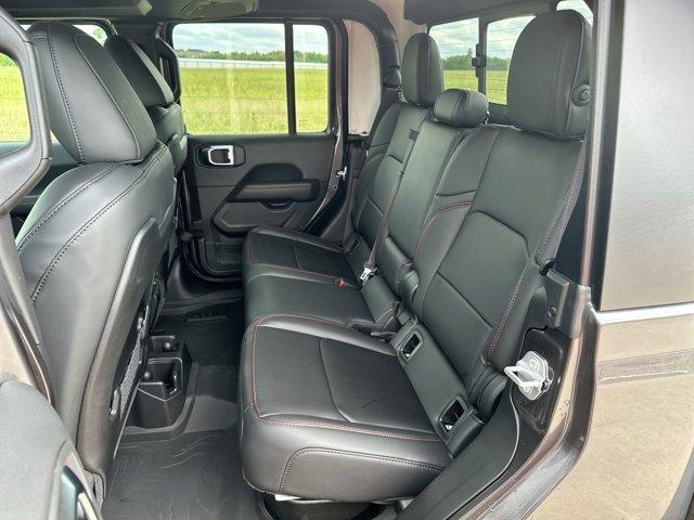 new 2025 Jeep Gladiator car, priced at $53,815