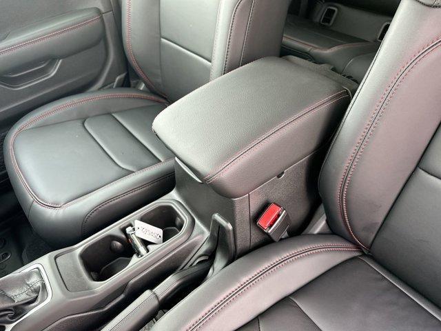 new 2025 Jeep Gladiator car, priced at $53,815