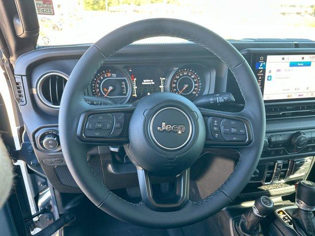 new 2025 Jeep Gladiator car, priced at $65,995