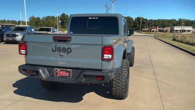 new 2025 Jeep Gladiator car, priced at $65,995