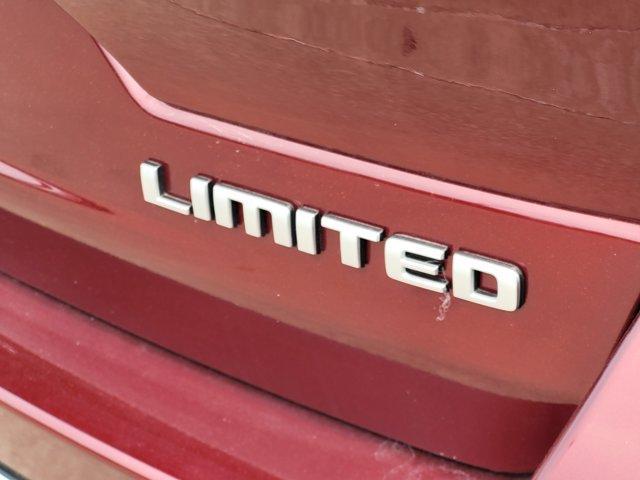 new 2025 Jeep Grand Cherokee car, priced at $46,982