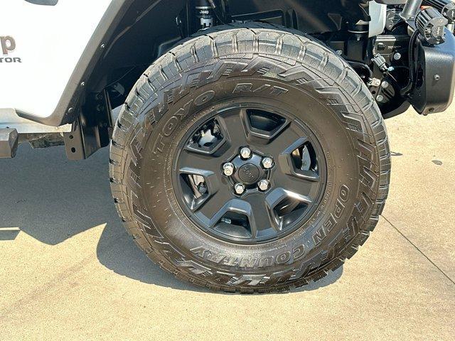 used 2022 Jeep Gladiator car, priced at $39,495