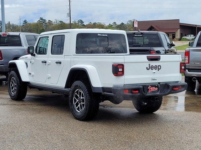 new 2024 Jeep Gladiator car, priced at $61,337