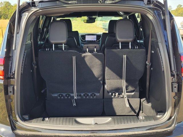 new 2025 Chrysler Pacifica car, priced at $37,995