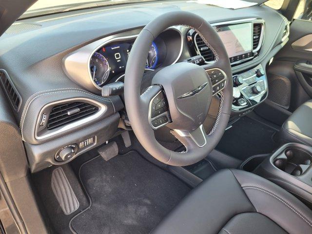 new 2025 Chrysler Pacifica car, priced at $37,995