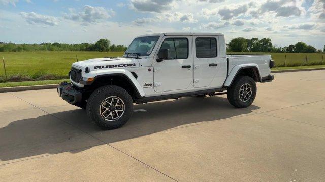 new 2024 Jeep Gladiator car, priced at $52,390