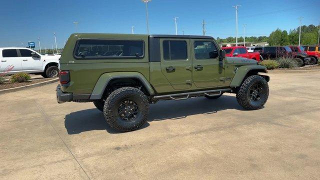 new 2024 Jeep Gladiator car, priced at $61,099