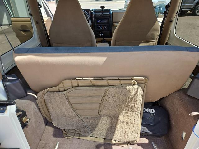 used 1999 Jeep Wrangler car, priced at $10,399