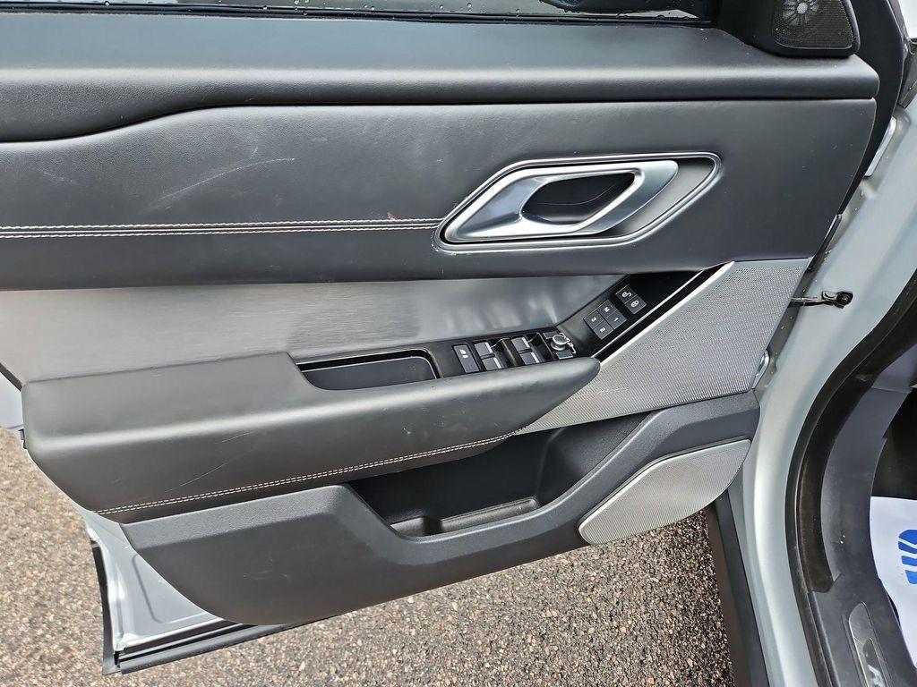 used 2019 Land Rover Range Rover Velar car, priced at $22,994