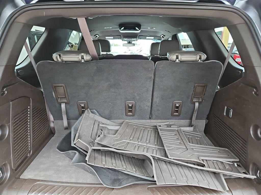 used 2022 GMC Yukon car, priced at $39,998