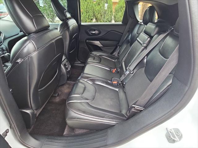 used 2019 Jeep Cherokee car, priced at $11,699