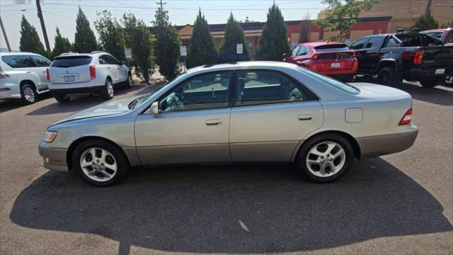 used 2001 Lexus ES 300 car, priced at $5,995