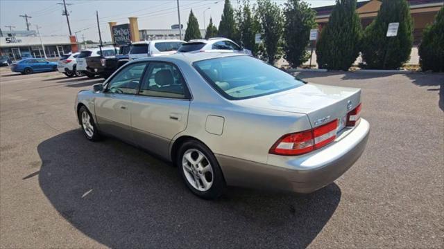 used 2001 Lexus ES 300 car, priced at $5,995